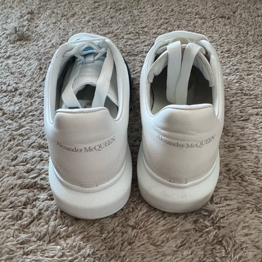 Alexander McQueen White and Green Sneakers - Picture 2 of 8